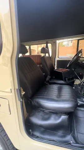 fj40 split front seats upgraded#fj40restoration #landcruiser #ترهيم #explore 
