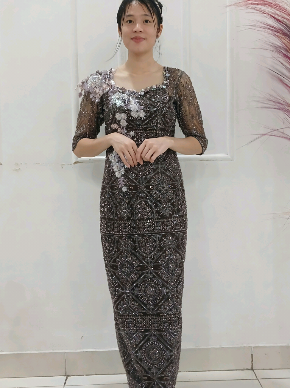 Bingung milih gaun yang cocok? yuk join live ya, Ada banyak pilihan warna gaun pesta lainnya!!! 😍 #dresspesta #dresstoimpress #dressnatal #natalan #fashion 