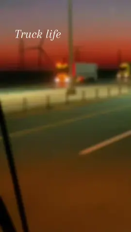 #foryoupage #dubaitrucklife🇦🇪🚚🚚 #viralvideotiktok #dubai #puttjattade @Dubai trucks 🇦🇪 @truckers of europe 3 @chsharisohi @𝐀B𝗂ᴰ_gUJjAR🇦🇪 