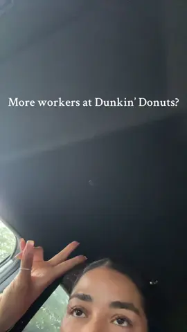 Too many orders & not enough workers! #dunkindonuts #morningcoffee 