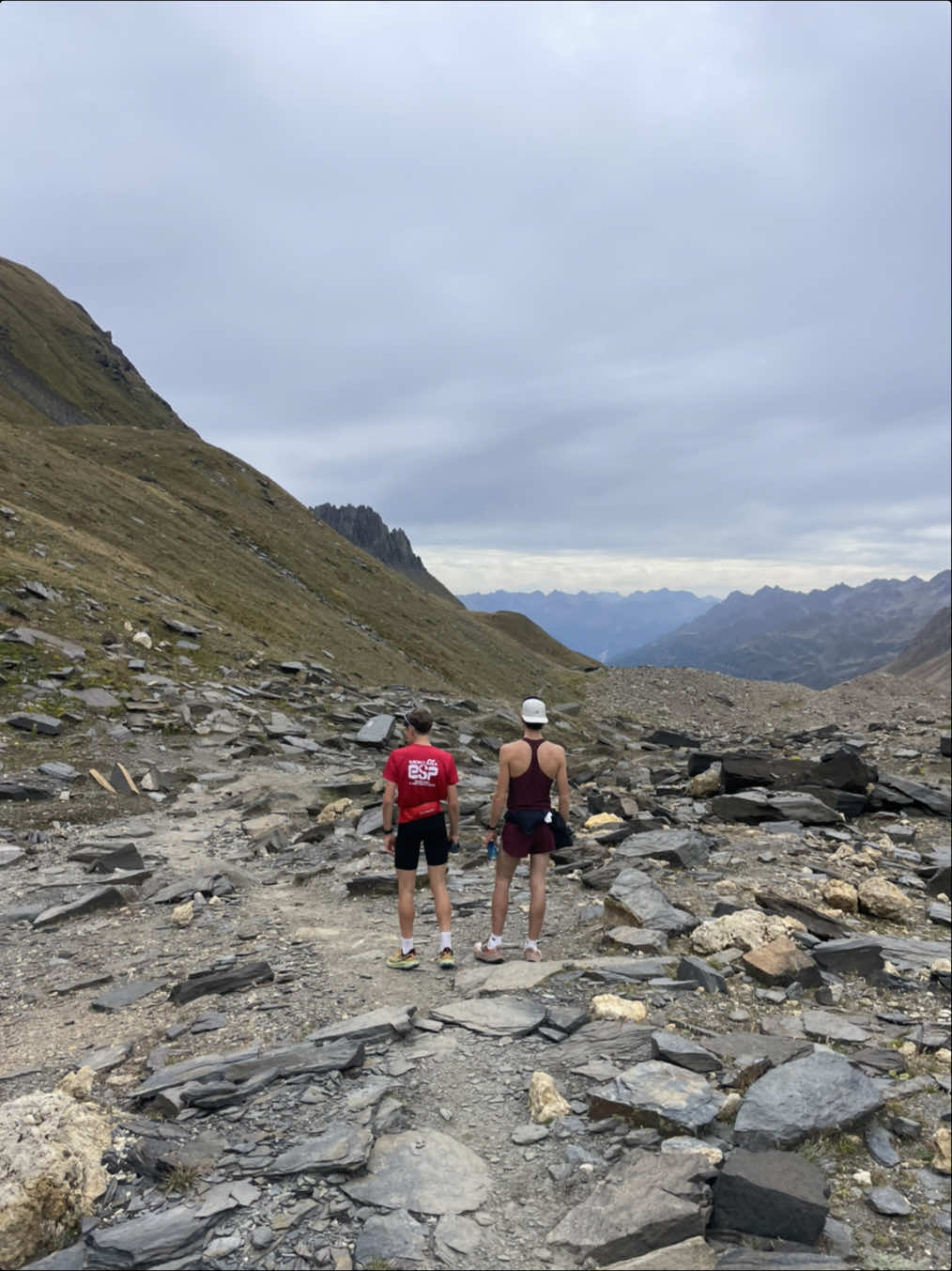 chill zone 🧘‍♂️⛰️ #Running #fyp #mountainrunning #chill #ragli 