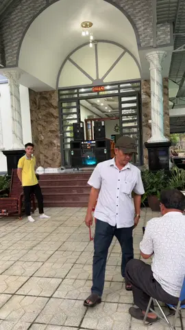 HÁT QUÁ PHÊ “ BÀN GIAO DÀN LOA J10000S ( BẢN NÂNG CẤP) CHO ĐẠI GIA Ở BÌNH DƯƠNG #longphataudio #loacongsuatlon #loahaynhat 