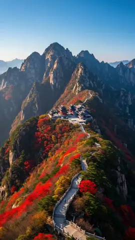 #dulich Khung cảnh đẹp ở Núi Hang Sơn Trung Quốc 