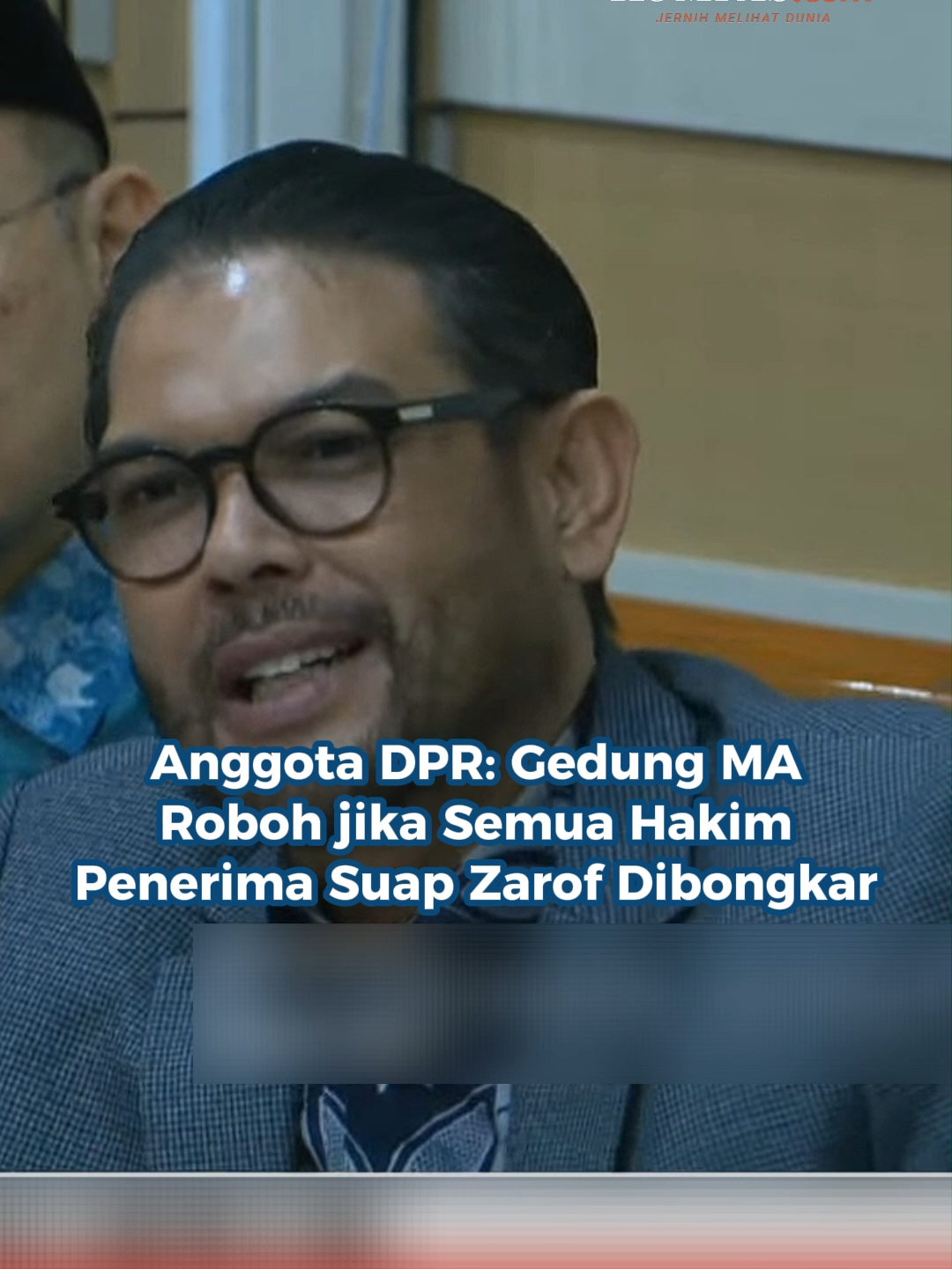 Anggota Komisi III DPR RI Muhammad Nasir Djamil menyoroti kasus gratifikasi mantan pejabat Mahkamah Agung Zarof Ricar, senilai Rp 915 miliar dan 51 kilogram emas. Dalam fit and proper test calon hakim agung Annas Mustaqim, Selasa (9/9/2025), Nasir menyinggung dampak kasus tersebut terhadap citra lembaga peradilan. Menjawab itu, Annas menyebut pimpinan MA hingga pengadilan tingkat pertama terus mengingatkan hakim mematuhi Kode Etik dan Perilaku Hakim (KEPH).  