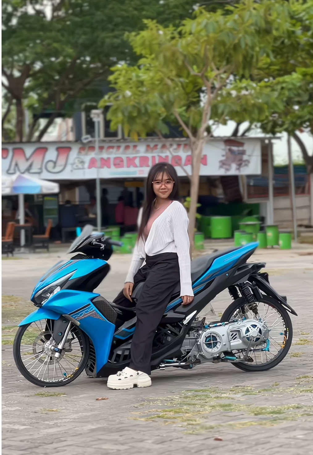 fitur cantik di erox