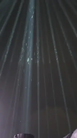 Đã mưa mà còn Dancing in the dark 🥺🥺 #atvncg2024 #atvncgconcert #atvncgday8 #anhtraivuotnganchonggai #atvncg 