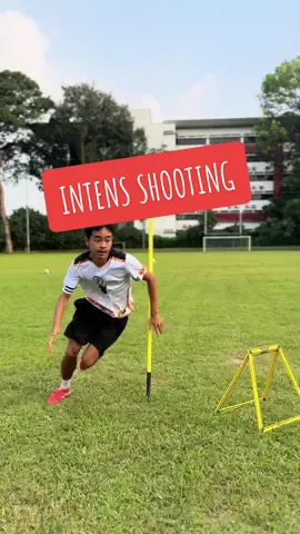 Intens midfield training  . . #twbpersonaltraining #twbsoccerperformance #trainingwithboro #twbprivatesoccer #twbkuy @miromomor 