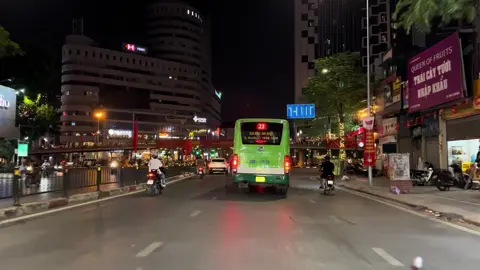 Đàn ông không nói không có nghĩa là không có nỗi lòng… @Hà Nội Về Đêm ❤️ #langthanghanoi #hanoivedem❤️ #nhachaymoingay #xuhuong2025 