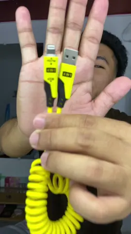 Ibang klase naman talaga to. #charger #chargingcable #typec #4in1charger #chargertypec #iphonecharger 