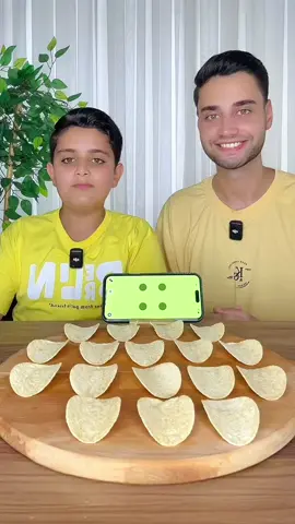 تحدي الأكل | Eating challenge 💙.. #الفخامة #احمدحمشو #fyp #اكسبلور #الشعب_الصيني_ماله_حل😂😂 