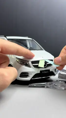 Mercedes-Benz V-Class V260L Advertisement #car #diecastcars #mercedes #viralvideo #fypage 