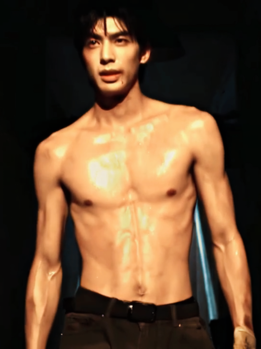 โอ้ย ~ โอ้ย เสื่อมหมดแล้ว แบตเนี้ย แบตไม่รักดี 🤣  #songweilong #songweilong宋威龙 #ซ่งเวยหลง #ขึ้นฟีดเถอะขอร้อง #อย่าปิดกั้นการมองเห็น  @TikTok @TikTok Thailand 