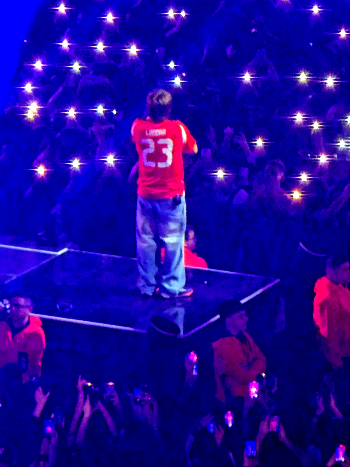 Tamazo ELLA~Paulo Londra 🦁❤️‍🩹💯🇨🇱 @Paulo Londra  #movistararenachile #chile #paulolondra #leonesconflow #parati 