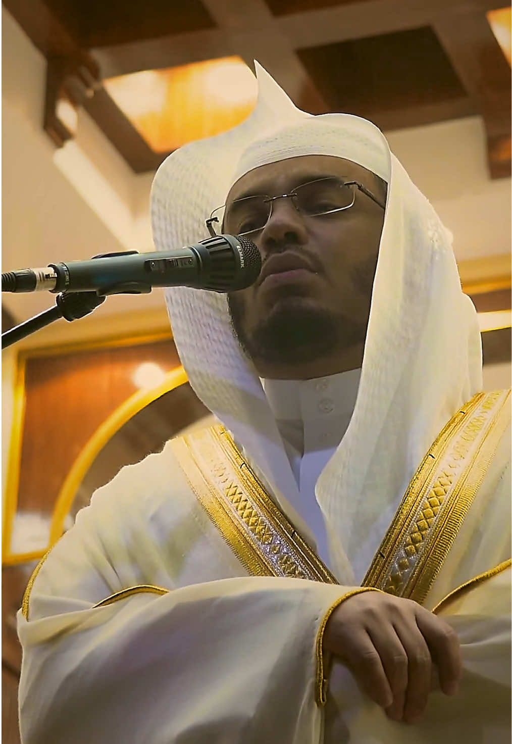 ﴿وَلا تَكونوا كَالَّذينَ نَسُوا اللَّهَ فَأَنساهُم أَنفُسَهُم أُولئِكَ هُمُ الفاسِقونَ﴾ [الحشر: ١٩] #ياسر_الدوسري #سورة_الحشر #quran #islam 