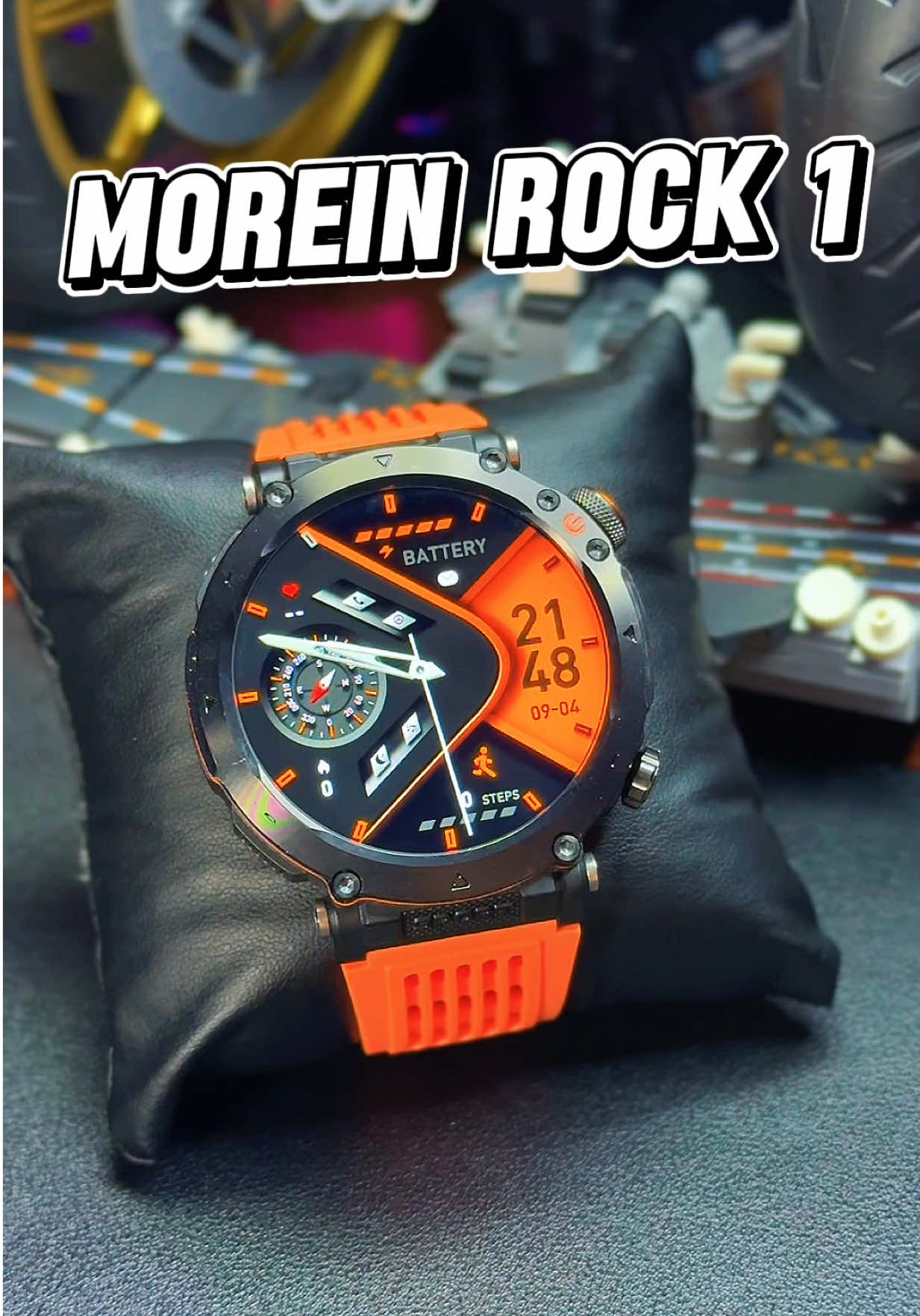 Morein Rock 1 – Smartwatch Gahar  Full metal body, military grade, tahan air, baterai badak, 📞 Bisa telpon 🔦 Punya 2 senter, salah satunya bisa deteksi uang palsu! ❤️ Cek detak jantung, tidur, saturasi oksigen 📆 Ada cuaca, kalender, kalkulator juga! Jam tangan cowok sejati, fitur lengkap harga merakyat! 🔥 Buruan sebelum kehabisan! #moreinrock1 #jamtangancowok #smartwatch #hobaba #promoguncang99 