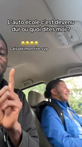 Les auto école on joue au foot ou c’est comment ?  @Mvrwan🇲🇦ⵣ  #autoecole #conduite#😂😂#frero #codedelaroute  
