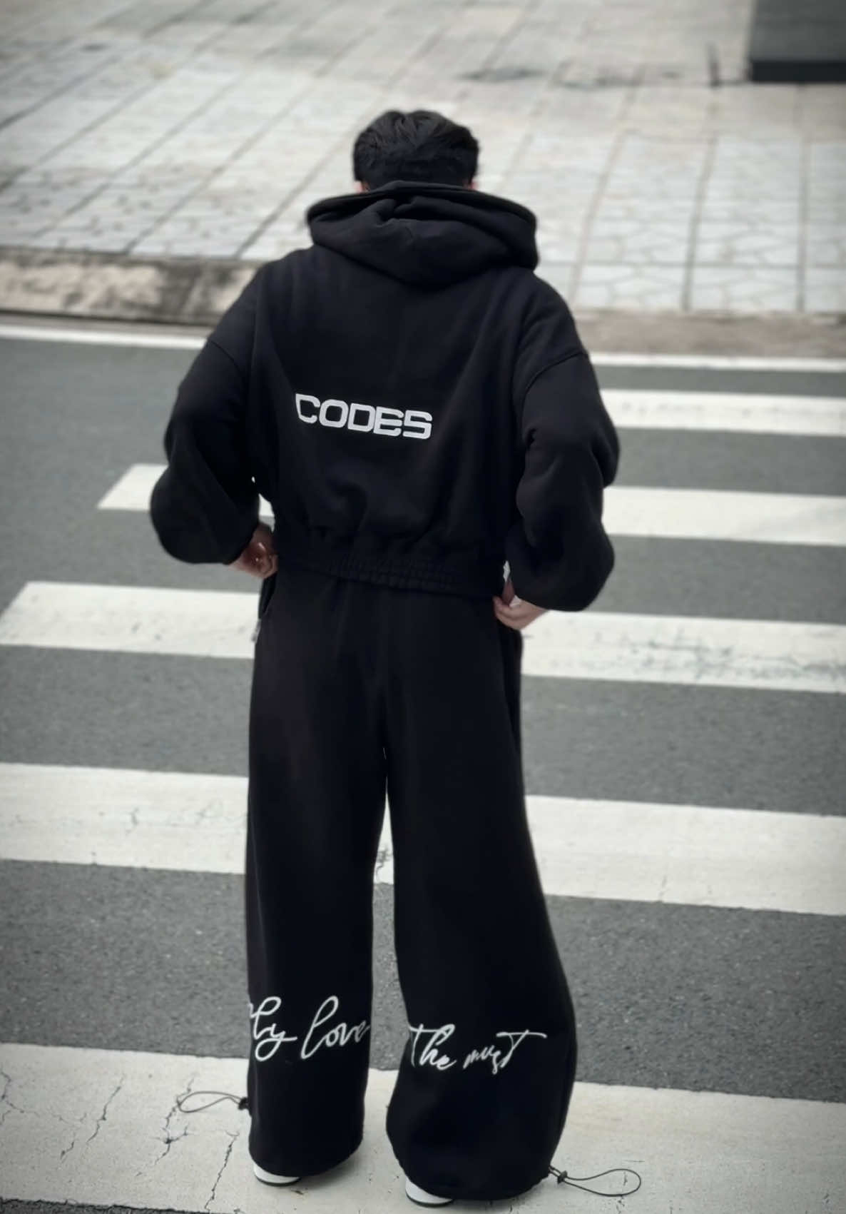 Không ngờ sét đồ bộ này đẹp ghê. Quá đã luôn mọi người #aoquan #aohoodie #thoitrang #xh 
