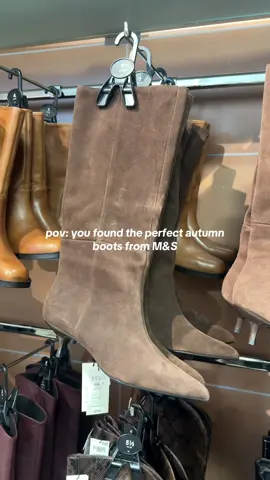 I need the first ones!! Whilst I was searching for the new cookies I got stopped in my tracks🤭 #marksandspencer #mands #zaradupe #suedeboots #boots 