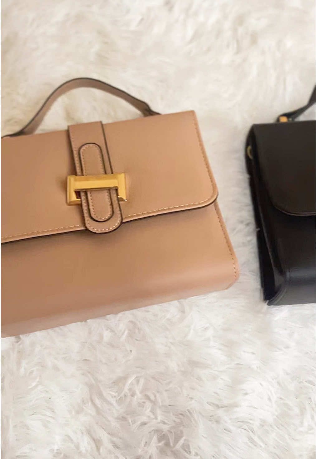 Lakas maka sosyal nito💐💕#womensbag #shoulderbag #2in1bag #standalonebag 