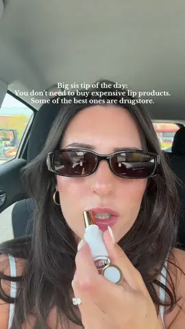 👑 She’s luxe, she's gorgeous, she’s financially responsible Super Lustrous Glass Shine Balm delivers rich moisture at an affordable price 💸🫦 @jaxcostello wears Glazed Mauve #Revlon #viralmakeup #affordablemakeup #lipbalm 