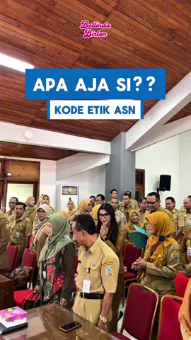 Menjadi seorang Aparatur Sipil Negara (ASN) harus mampu mengemban tanggung jawab moral, segala tindak tanduknya harus memperhatikan segala aspek. Jangan sampai seorang ASN yang notabene digaji dari uang rakyat melakukan tindakan yang mencederai kepercayaan masyarakat.  Untuk meminimalisir penyimpangan itu, Kami melaksanakan Sosialisasi Disiplin dan Kode Etik Aparatur Sipil Negara (ASN) di lingkungan Pemerintah Kabupaten Kudus. Semoga ASN di seluruh Organisasi Perangkat Daerah (OPD) dapat menjalankan fungsinya dengan baik, khususnya berkaitan dengan pelayanan publik. #bellindabirton #bb #wabupkudus #asn #kodeetik 