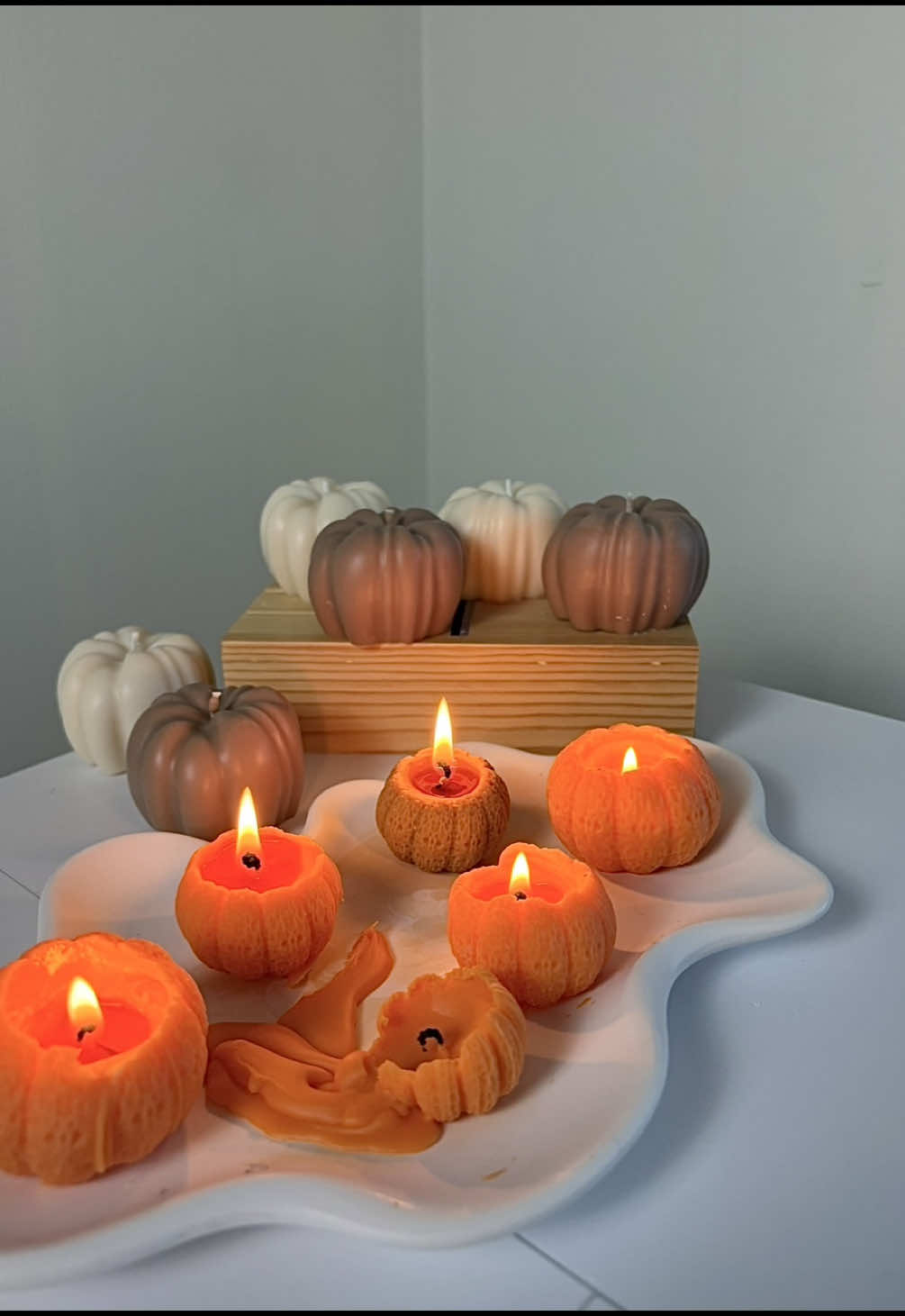 pumpkin autumn candle 🎃🍂  #pumpkinseason #pumping #feel #autumn #videoviral 