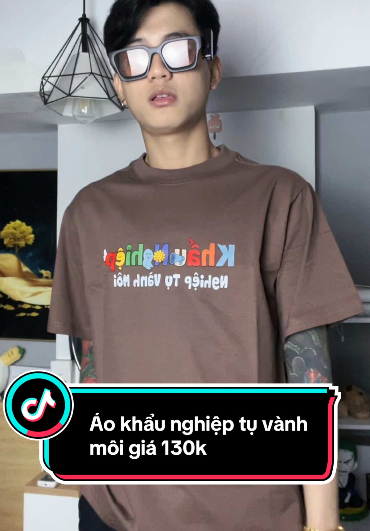 Áo khẩu nghiệp tụ vành môi giá 130k