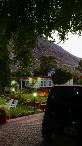 بیشک وہی ہر چیز کا مالک ہے اور بادشاہ ہے  🌏❤️ Beautiful Home Sweet Home #laeeqabbas #allahisgreat 