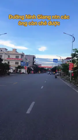 Mấy năm trở lại đây Ninh Giang là 1 trong những huyện được đầu tư mạnh nhất về hạ tầng giao thông ở Hải Dương cũ với trục Bắc Nam, trục Đông Tây , quốc lộ 37, đường DH01 và sắp tới đây là đường DH02 #xh #haiduong34🇻🇳 #nongthonhaiduong #haiphong #ninhgianghảidương 