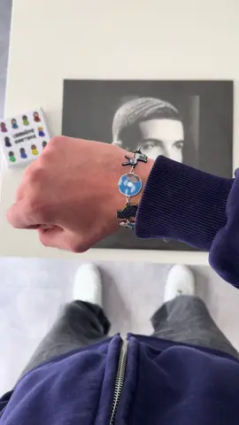 The perfect bracelet for any Drake Fan ⛓️🤰🏻 #drake #jewelry #certifiedloverboy #bracelet 