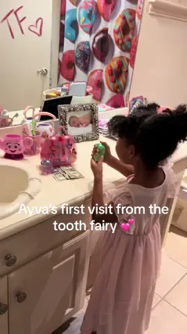 Ayva’s first visit from the tooth fairy. She’s such a sweet and grateful child. I love her so much and I’m so blessed to be her mommy. 💕