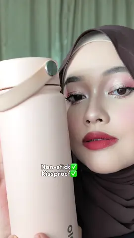 #otwoo #otwoomy #otwoolipstick @O.TWO.O Beauty 