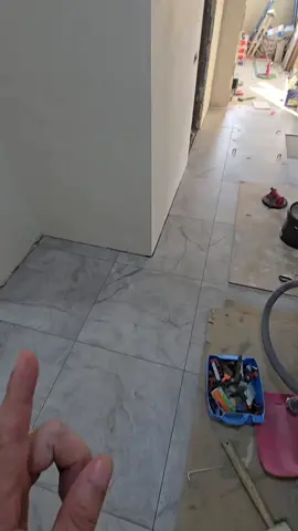 #плиточник #укладкаплитки #плиточныеработы #укладкакерамогранита 