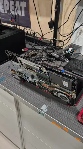 Que hago yo reparando pcs si no tengo ni idea.