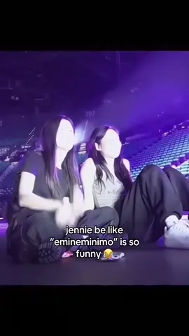 #JENNIE #JISOO #BLACKPINK #kpop #viral 