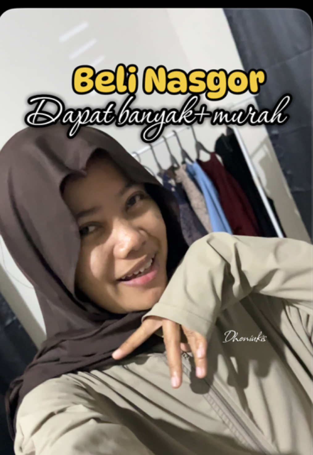 Kalau kalian laper malam hari mending beli apa masak sih ? #kontensuamiistri #foryou #fyp #njajan #kuliner 