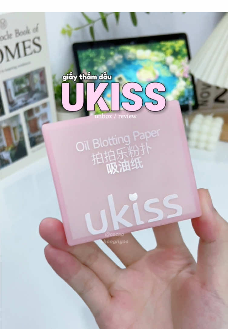 giấy thấm dầu nhà Ukiss vừa tiện, packing còn xinh nữa mí bà ơiiii✨🫶 #review #viral #giaythamdau #ukiss #xuhuong 