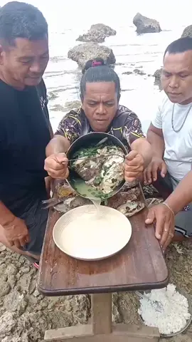 #idolytang #mukbangvideo #viral #Outdoors #seafood 