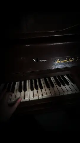 Salvatore - Lana del rey #piano #oldpiano #salvatore #lanadelrey #fyp 