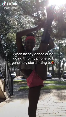 Lmaooooo😂 my old page still up @DANCE🤪🔥‼️ yall got permission to go ride me out😂😂😂