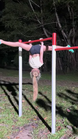 Just practice on the bars outside 😁 #sofiamarininagymnast #stretching #gymnastics 