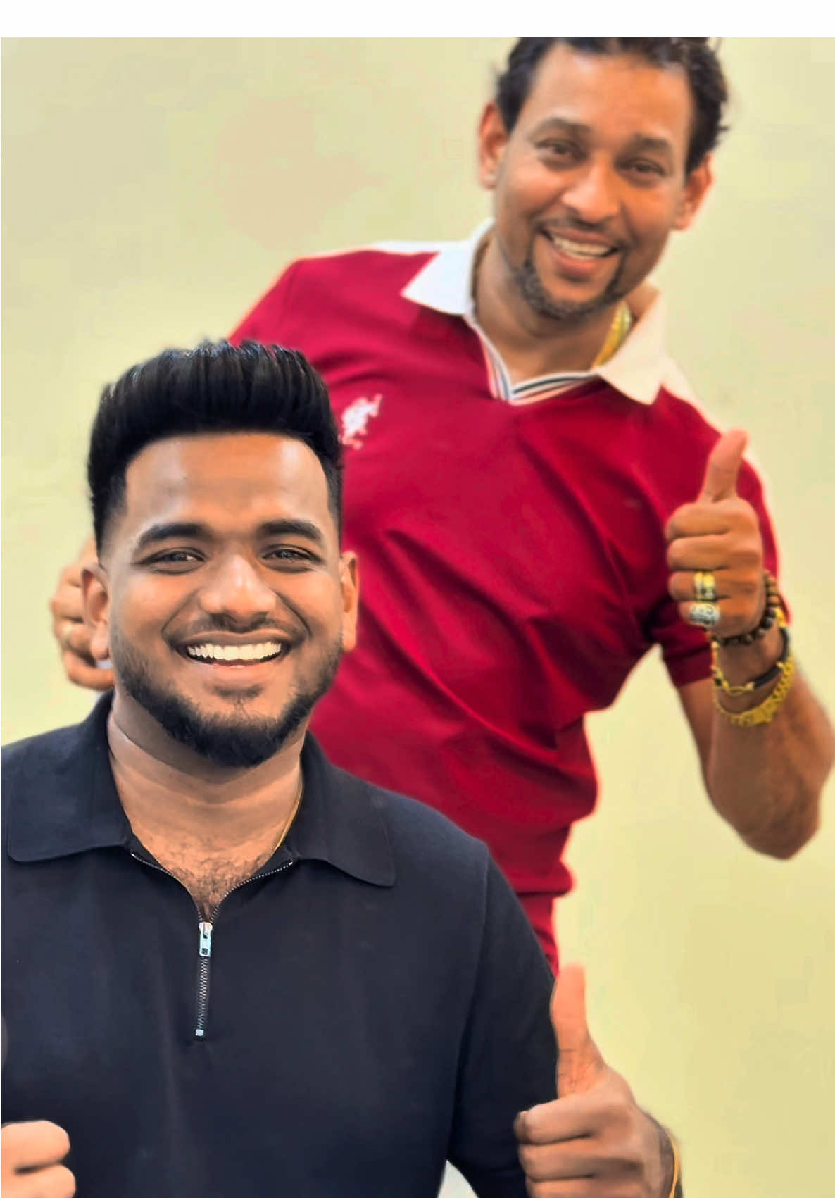 3Li අපේ අලුත්ම Hair Dresser කොහොම ද?💇‍♂️ |📍Book your self-care session today! |📌 No. 224, Highlevel Rd, Nugegoda.| 📞 071 33 45 999 | #trendinghaircut #salon3li #haircut #gentshaircut #suneera_sumanga 