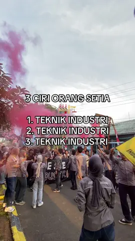 #industrial #industrialengineering #engineering #teknik #teknikindustri #industri #itpln #pln #unity 