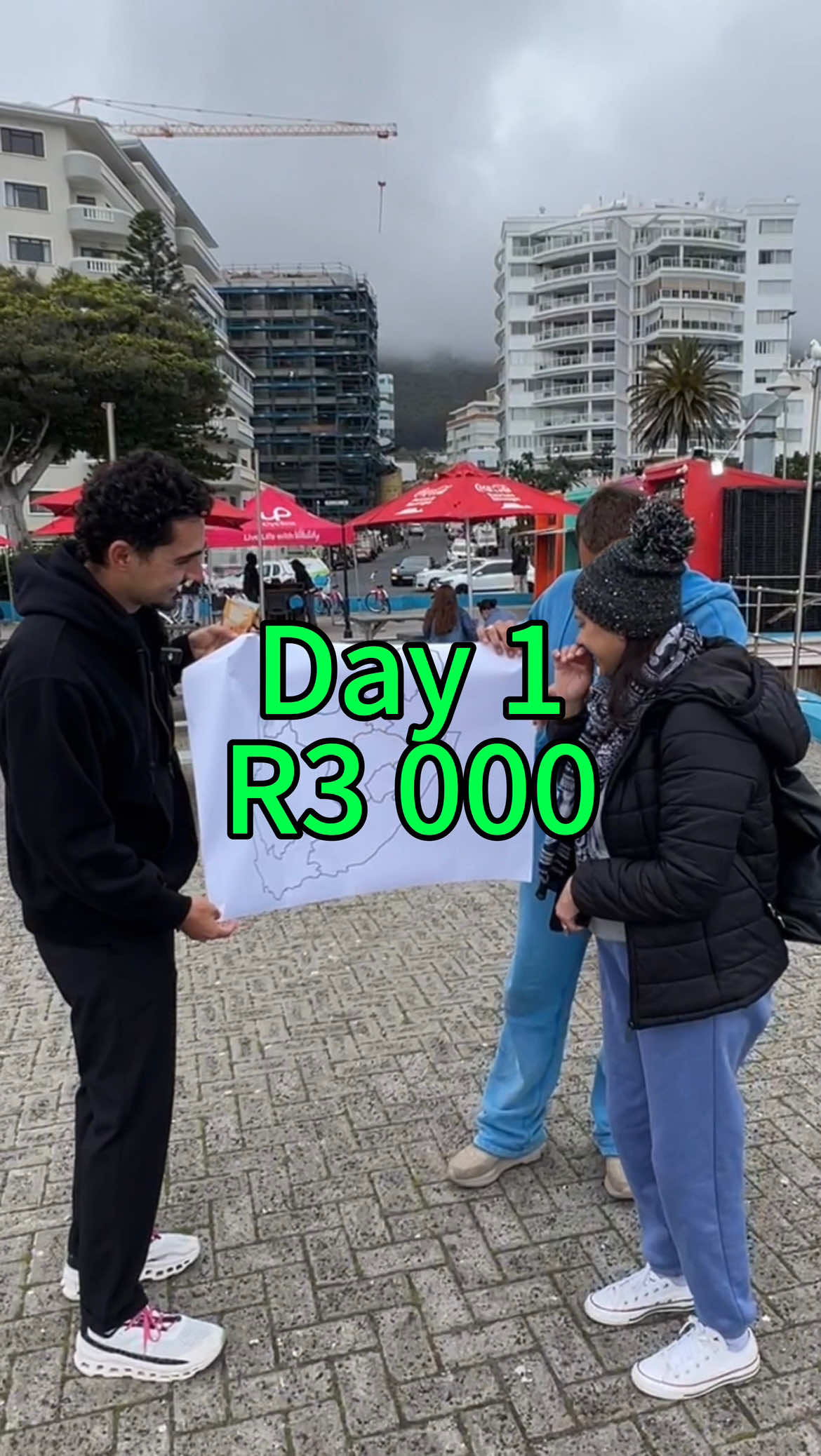 Day one of giving away an extra R1000 every single time someone can’t name all nine provinces of South Africa in 20 seconds!  We’re starting at R3000, and everyday it grows when someone fails. Let’s see how far this goes… 😂💙🇿🇦 #dreamboysza #southafrica #capetown 