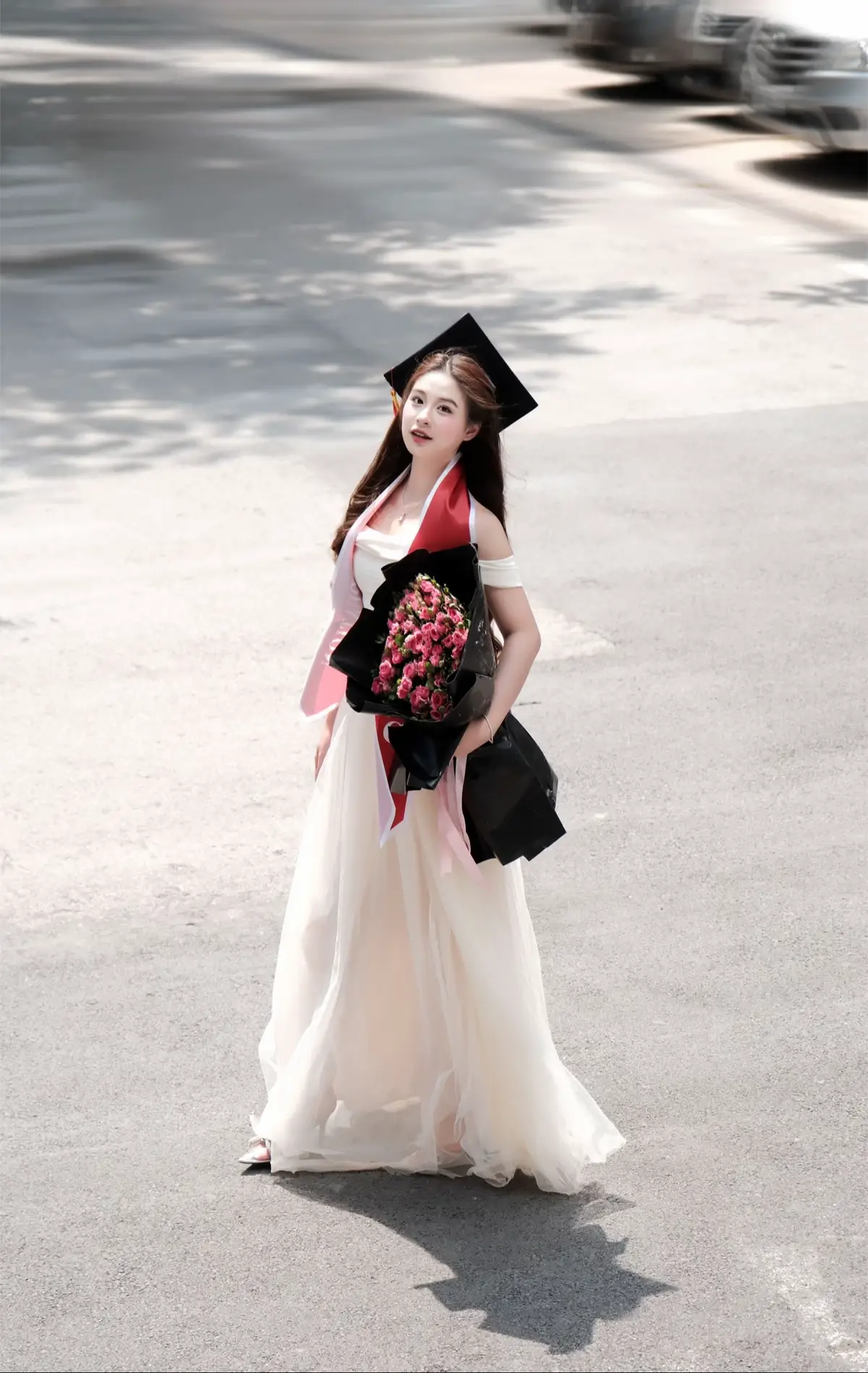 Tốt nghiệp GTVT cỡ nàyyy ☺️  Bắt trọn mọi khoảnh khắc của cổ🫶🏻🎓  #fujifilm #totnghiep #viral 