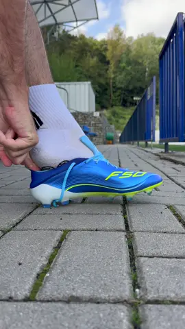 New #leoMessi boots !!! 😱 #adidasf50 #kopackovo #football 