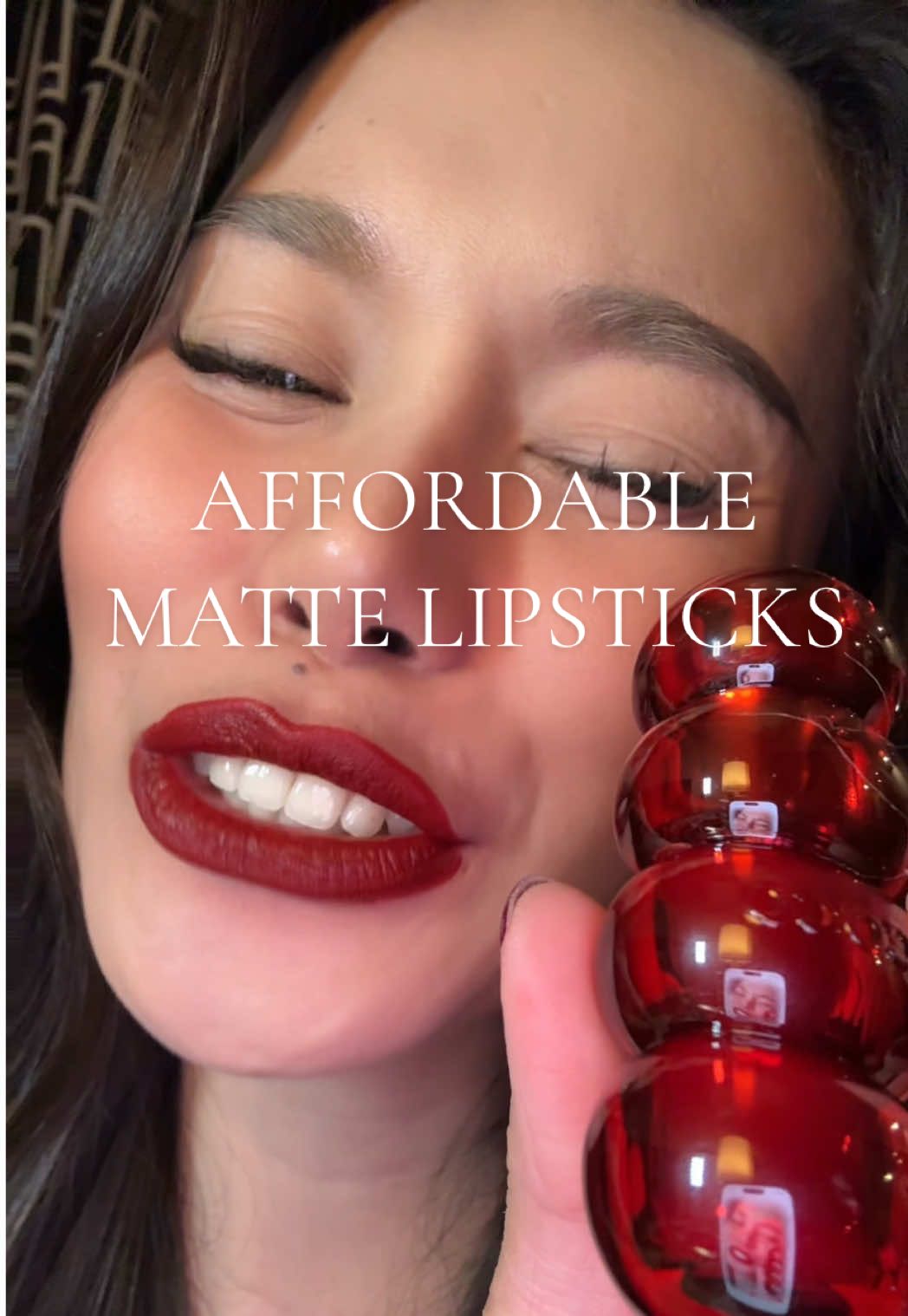 Dba? Super ganda ng pigment at napaka mura pa nyan!😍😍😍 #lipsticks #mattelipstick #affordablelipstick #pinkcoco 