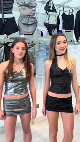 Eligiendo un look con los ojos cerrados! Un éxito 😍
