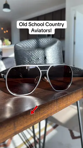 #country #aviators #sunglasses #oldschool #countrymusic 