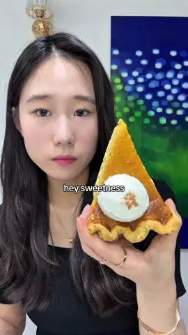 Pumpkin pie #pie #pumpkin #mukbangvideo #mukbang #falldesserts 